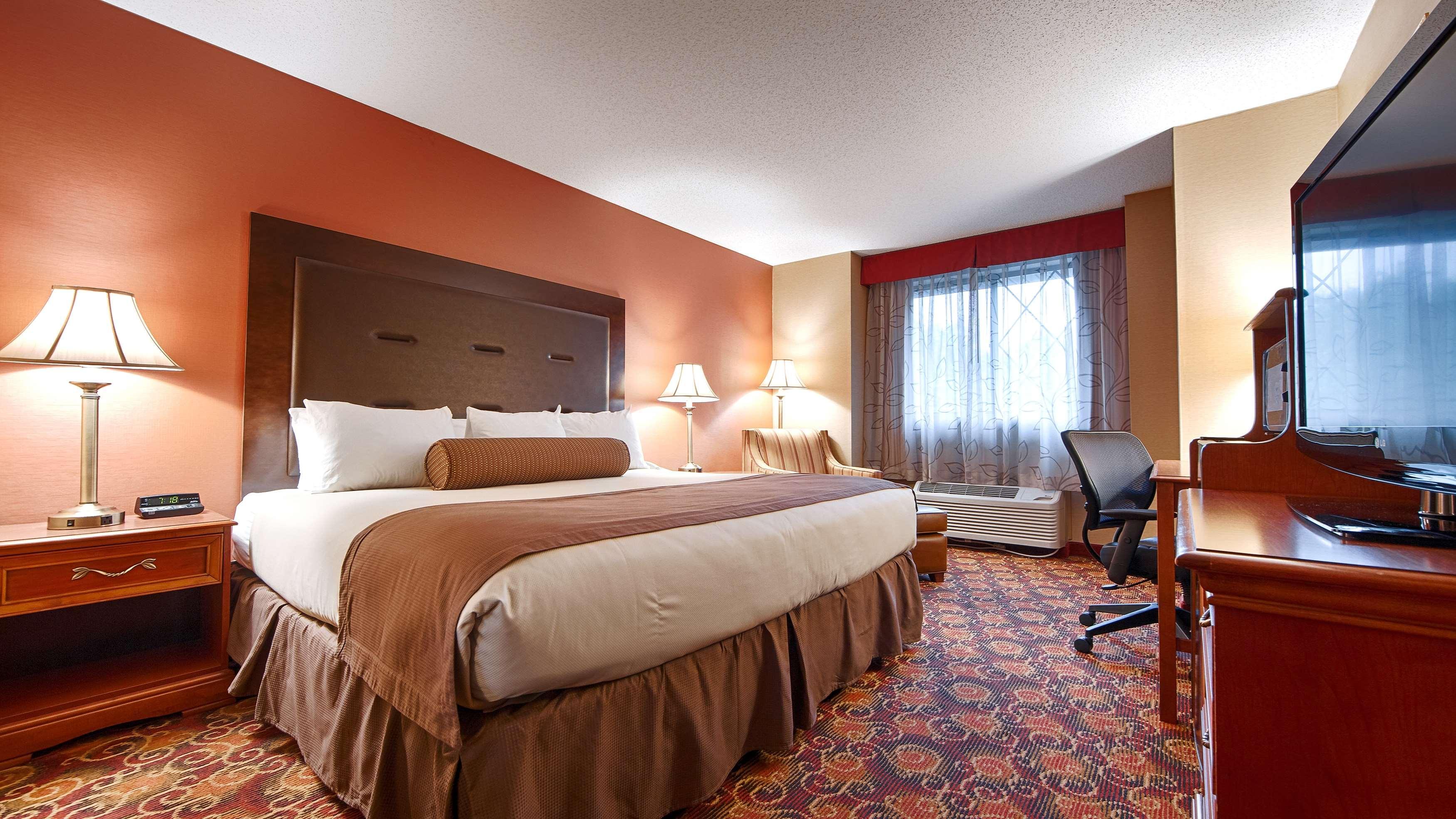 Best Western Plus The Inn At Sharon/Foxboro Exterior photo