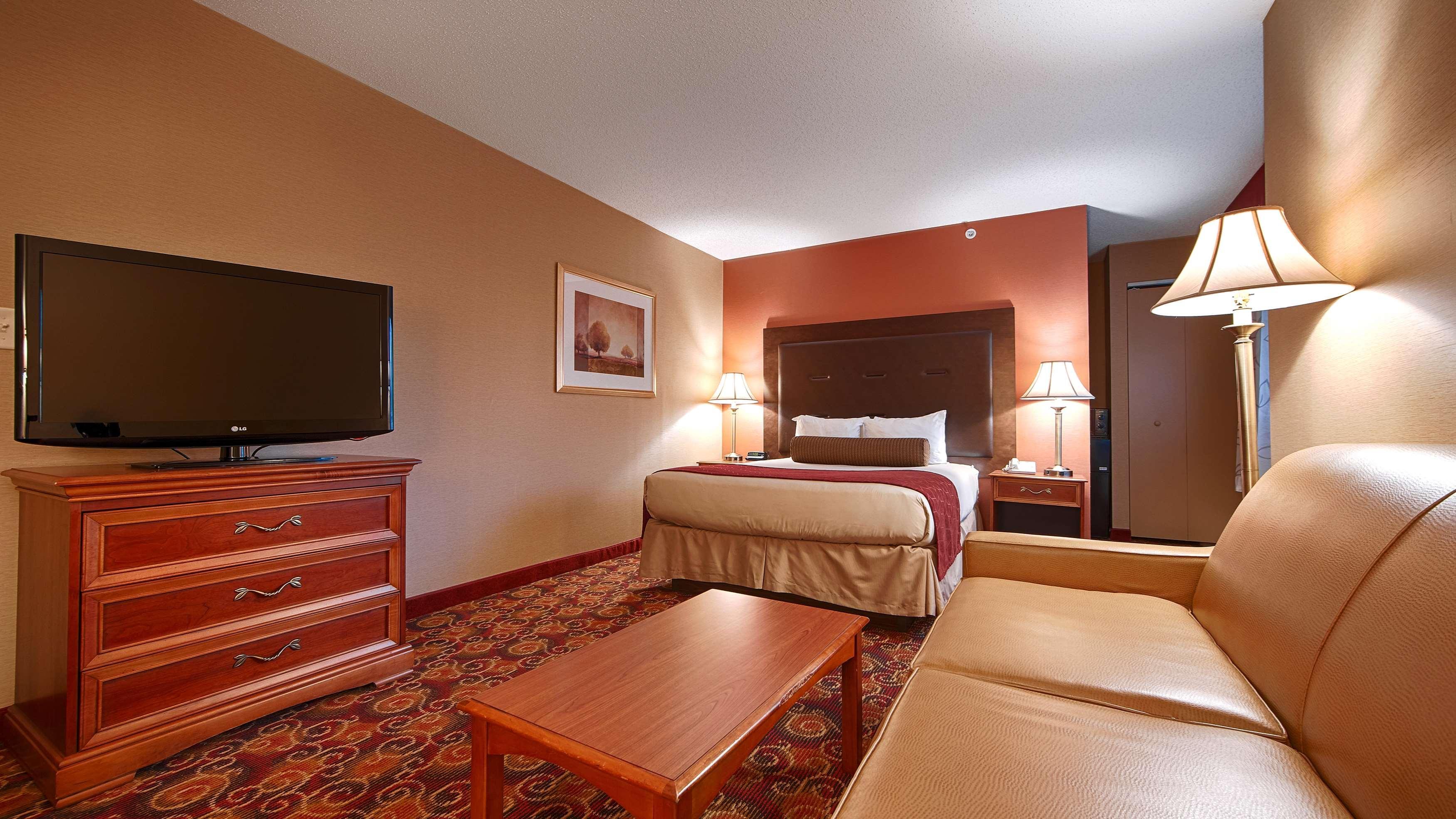Best Western Plus The Inn At Sharon/Foxboro Exterior photo